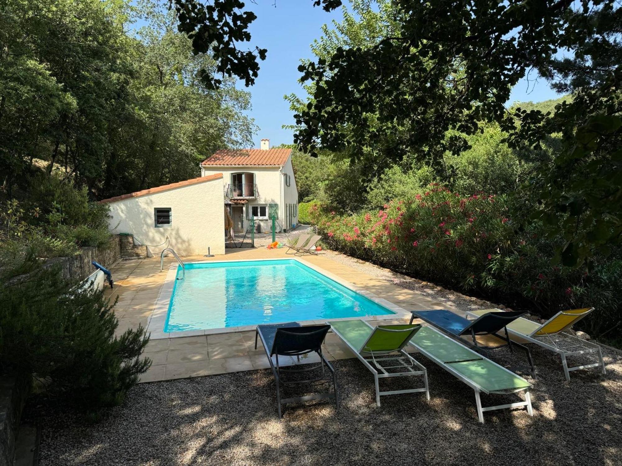 Maison Avec Piscine Chauffee Entre Mer Et Montagne Montauriol  Exterior photo