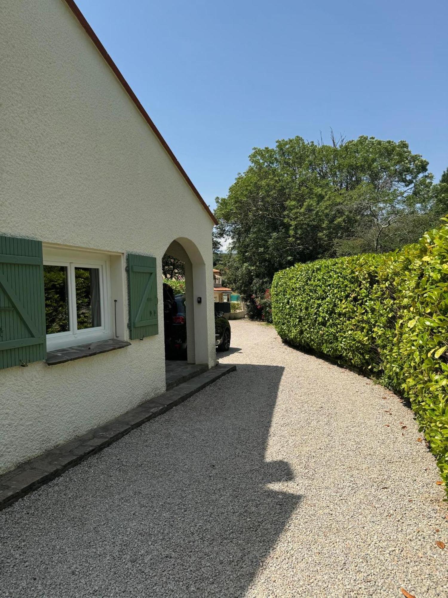 Maison Avec Piscine Chauffee Entre Mer Et Montagne Montauriol  Exterior photo